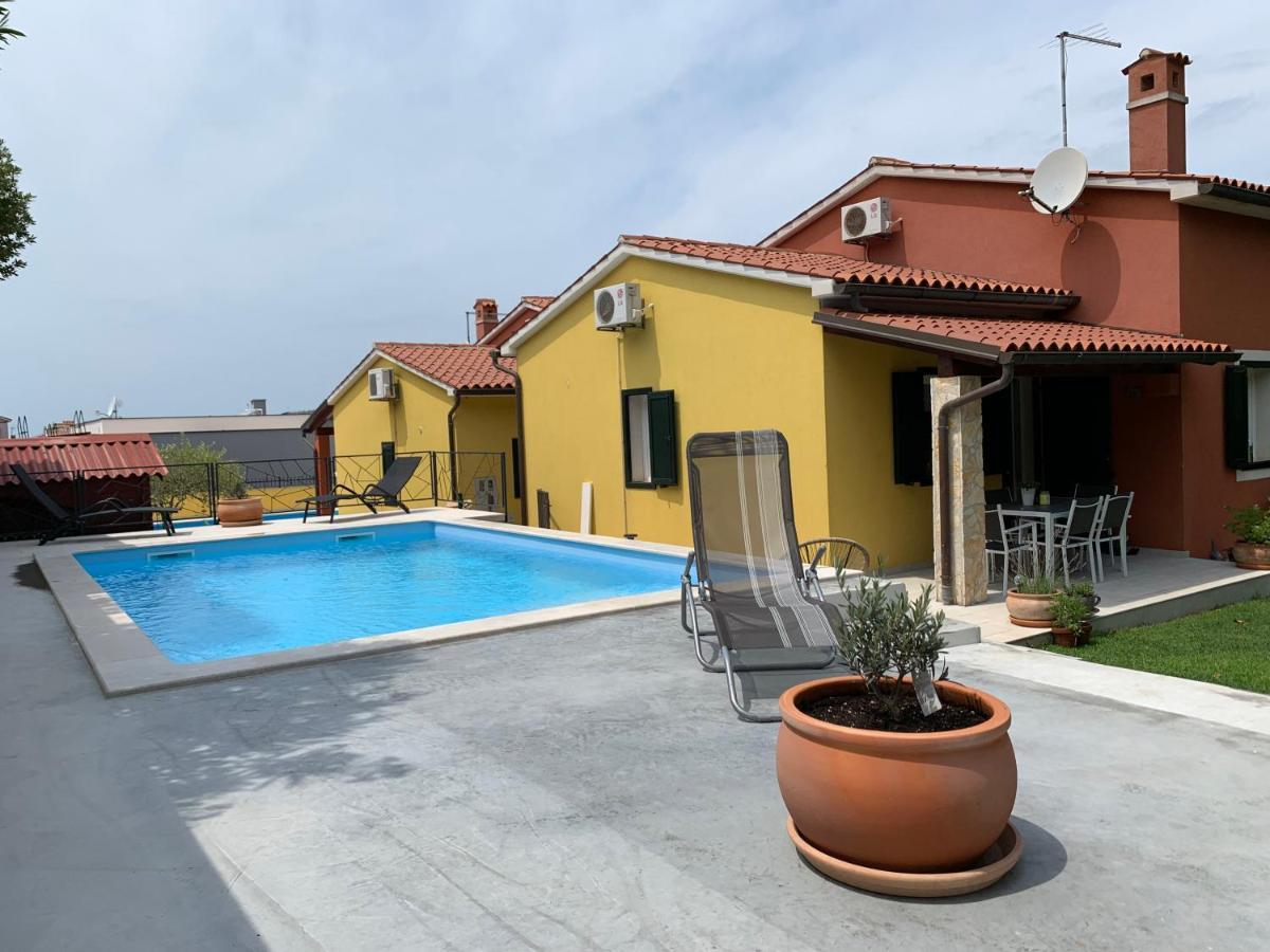 Kamenjak Volme, Cousy House With Pool Banjole Exterior photo